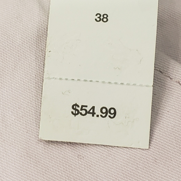 NWT GAP Khaki Shorts Size 38 - Picture 3 of 3